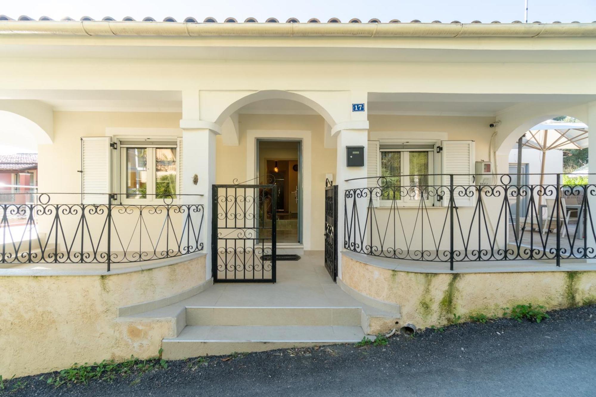 Villa Sweet Luxury House Alepou Esterno foto
